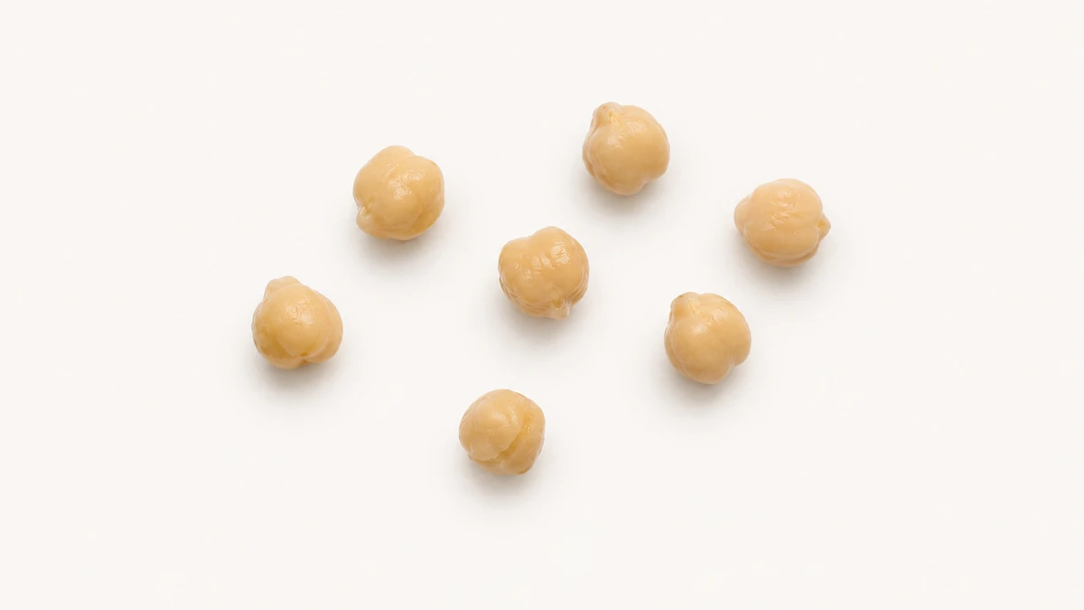 Chickpeas for babies (12 months old): Smashed, or whole soft chickpeas with extra care