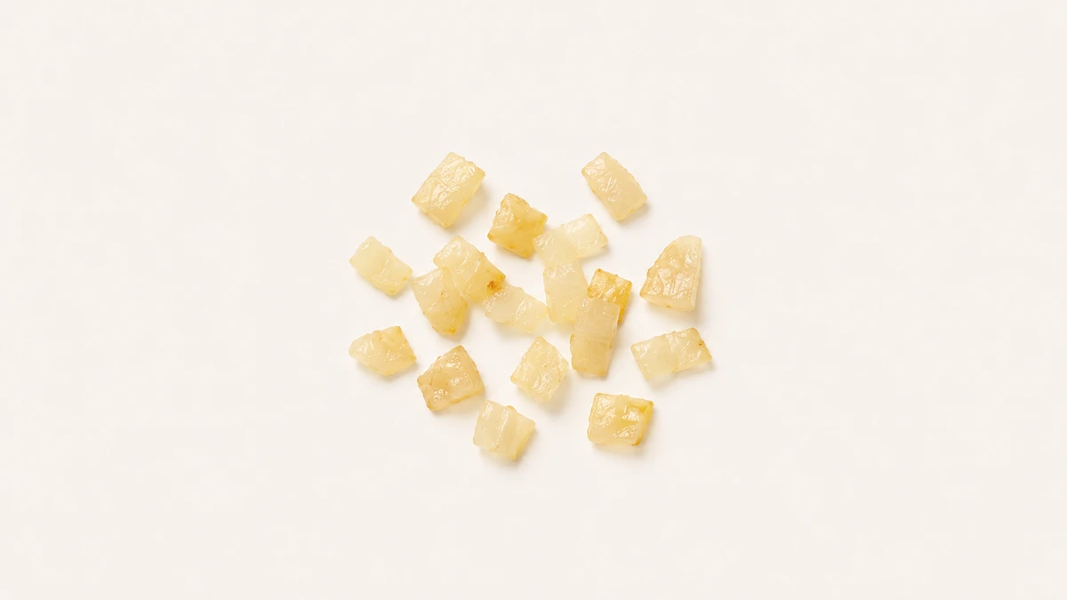 Onion for babies (9 months old): Soft cooked pieces in dishes or to self-feed